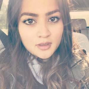 Meet your Posher, Daniela